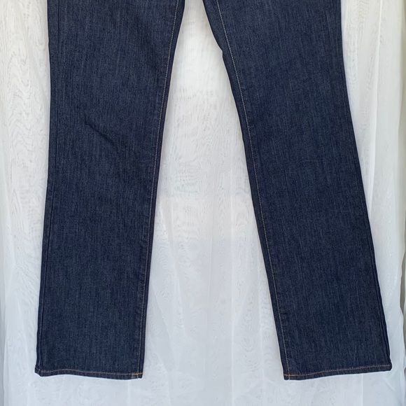 Dark blue jeans - Picture 2 of 10